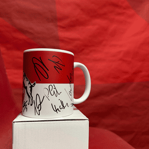 Signierte Tasse "Basic Logo"